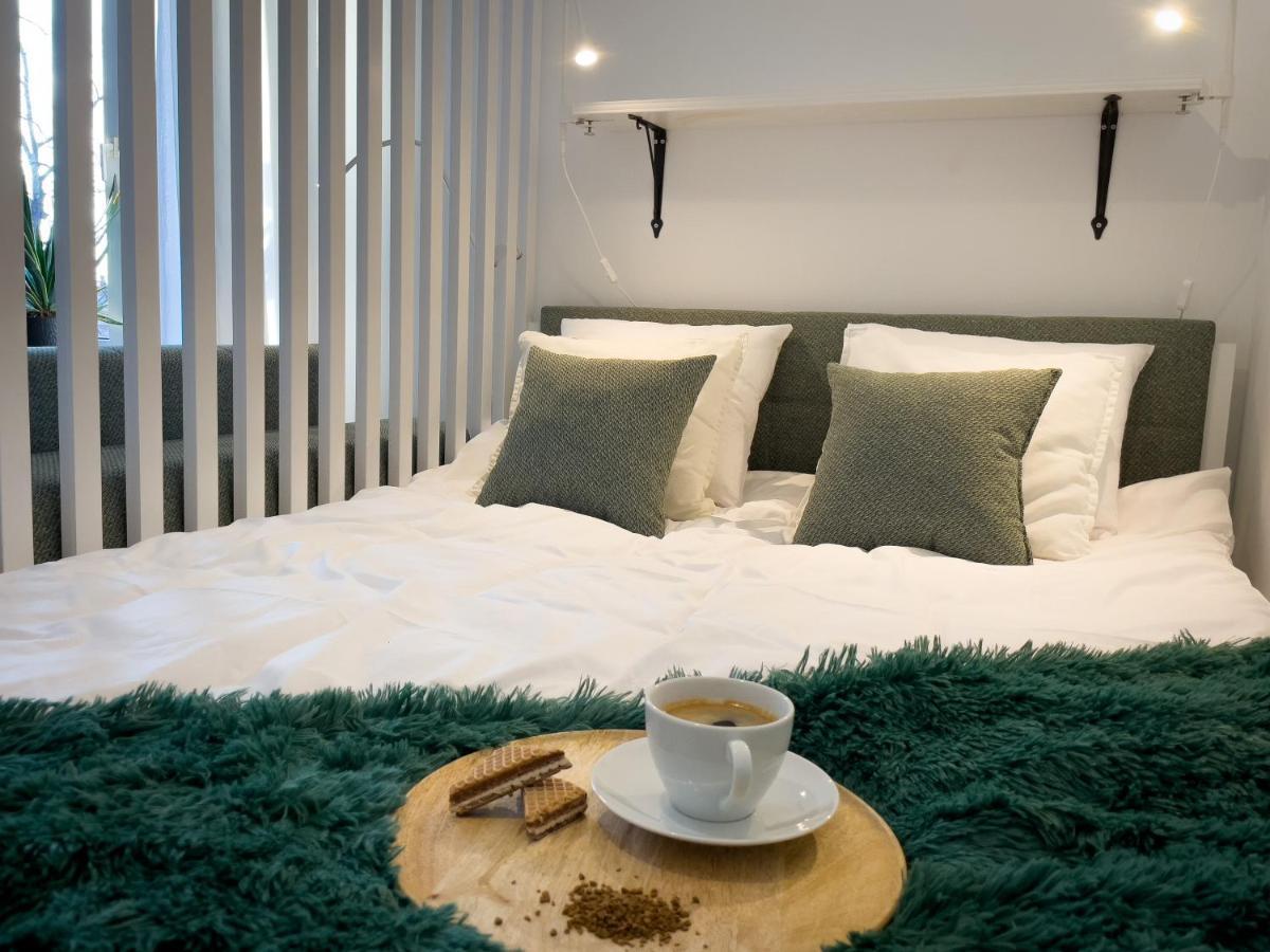 Urban Apartments Studio No 4A, Free Private Parking, Self Check-In Chorzow Luaran gambar