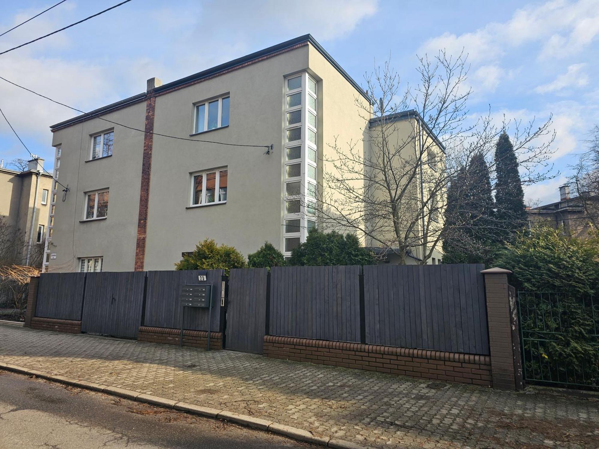 Urban Apartments Studio No 4A, Free Private Parking, Self Check-In Chorzow Luaran gambar